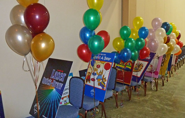 Balloons Clusters for Room Easels 